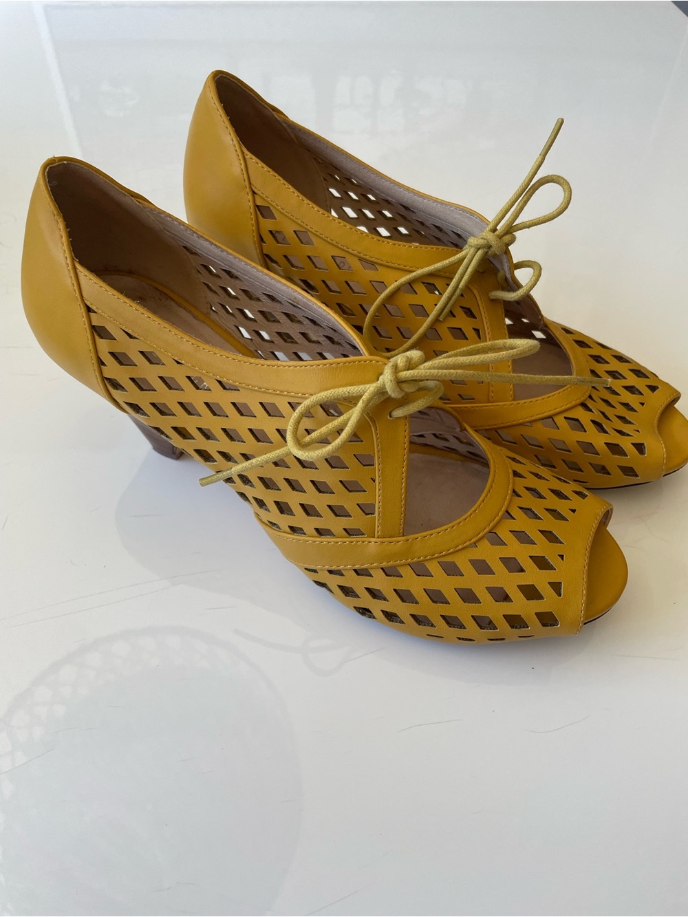Chelsea Crew Women’s Mustard Yellow Peep-Toe Laser-Cut Lace-Up Heels